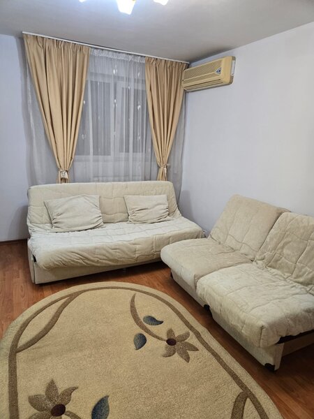 Cartier 23 August, parc, Gara Catelu, ap. 2 camere de vanzare