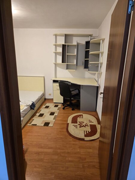 Cartier 23 August, parc, Gara Catelu, ap. 2 camere de vanzare